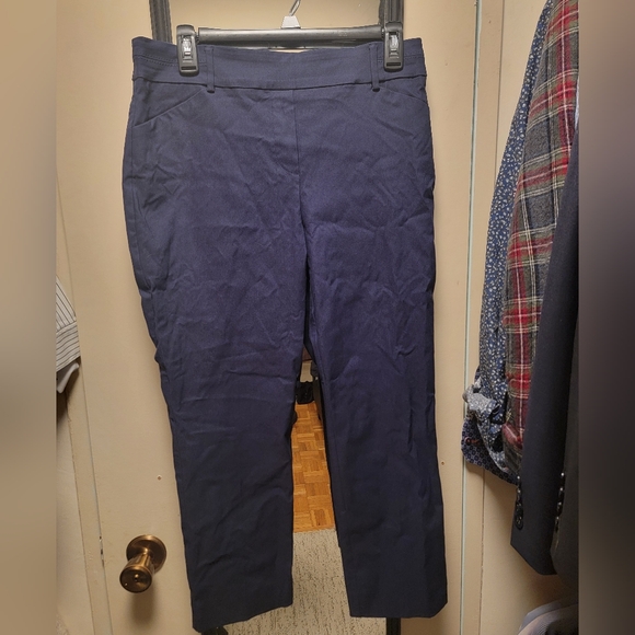 BNWT High waisted Slim fit Crop Dress Pants - Picture 6 of 9